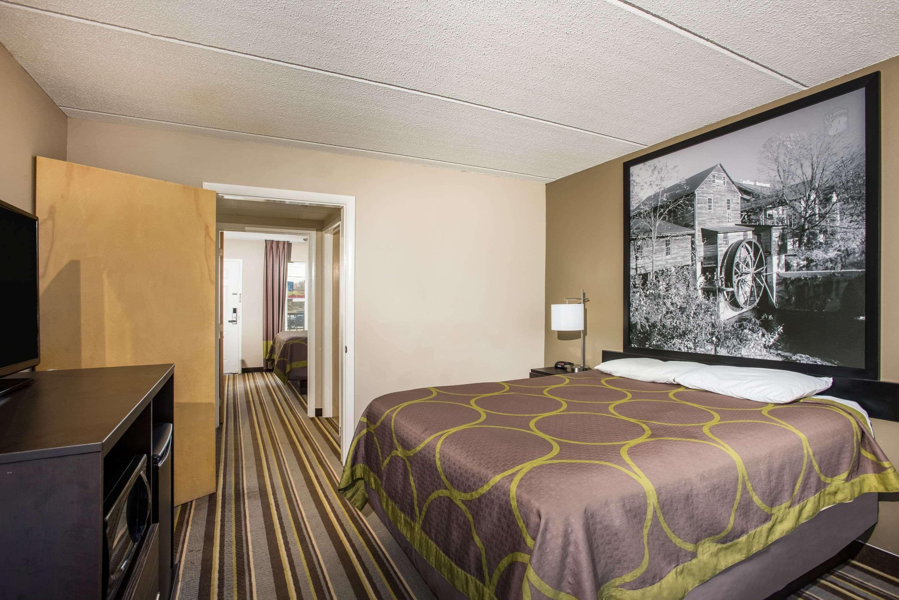 Super 8 By Wyndham Sevierville Riverside Exterior foto